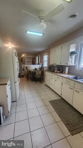 $3,750 | 211 University Boulevard, Glassboro, NJ 08028