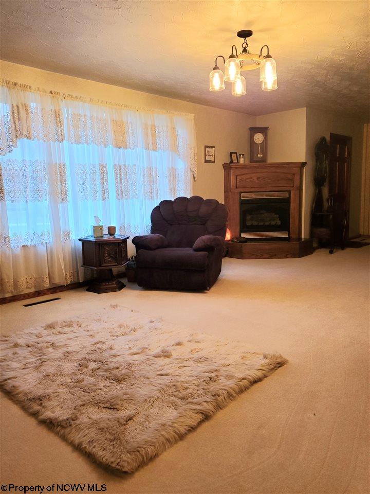 529 Middletown Road Shinnston, WV 26431 - Photo 3 of 26 Gallery Image 3