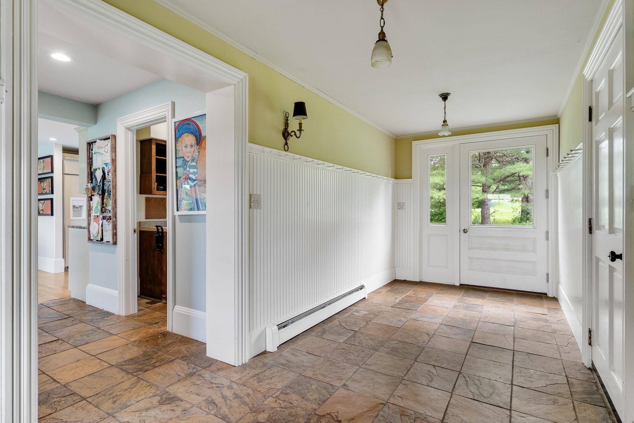 6307 Mt Philo Road Charlotte, VT 05445 - Photo 4 of 51