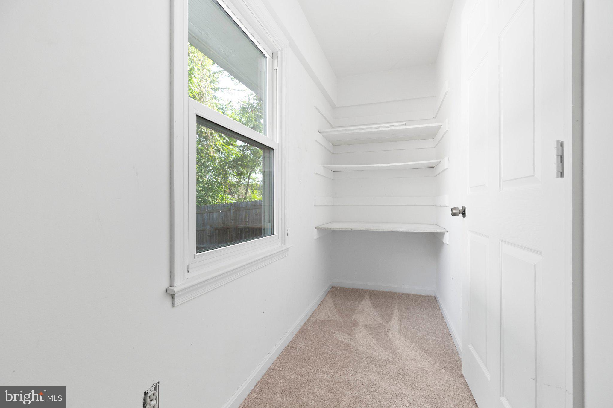500 Ferry Road Fredericksburg, VA 22405 - Photo 11 of 44 Utility area/pantry