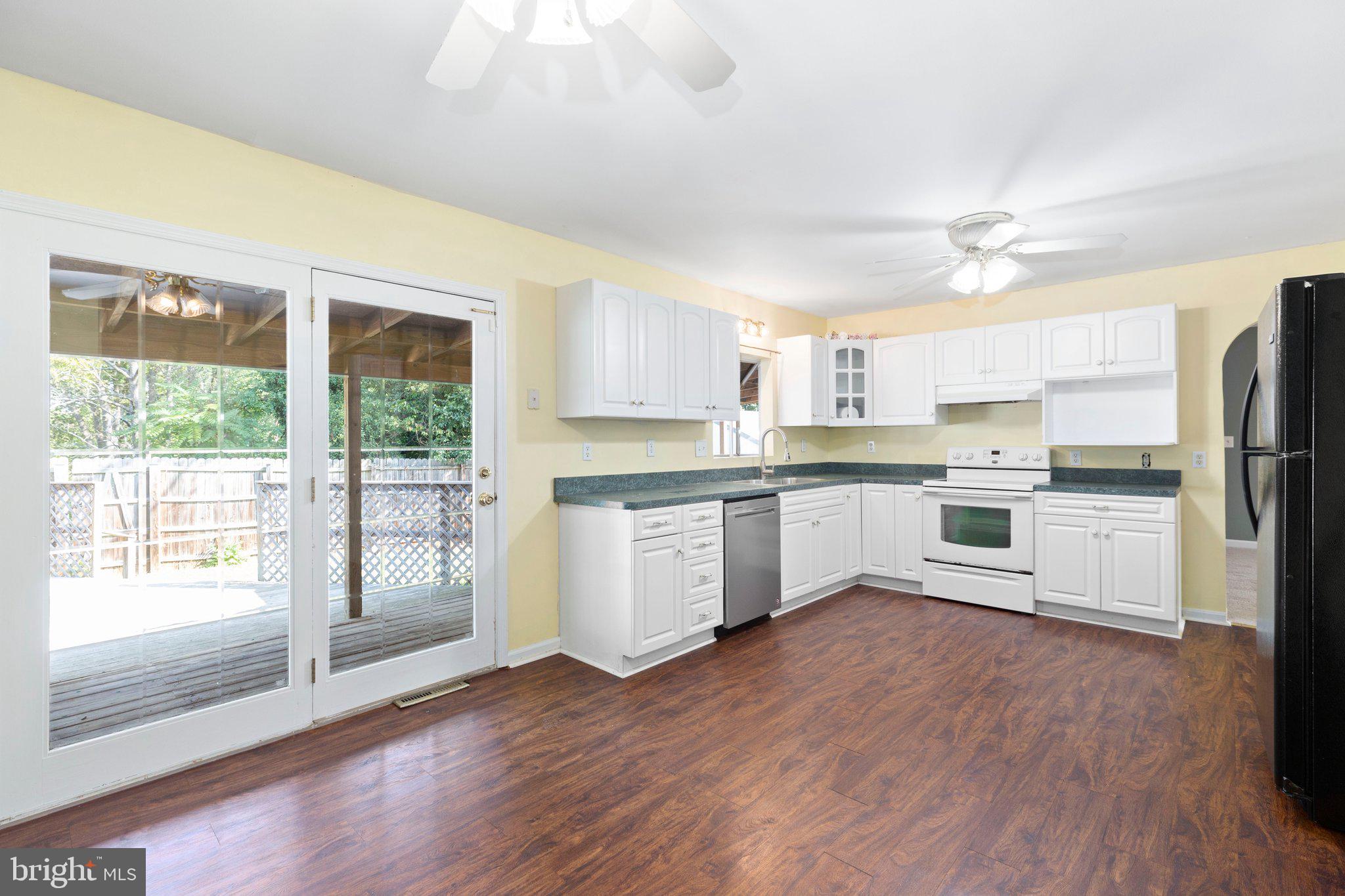 500 Ferry Road Fredericksburg, VA 22405 - Photo 14 of 44 kitcen
