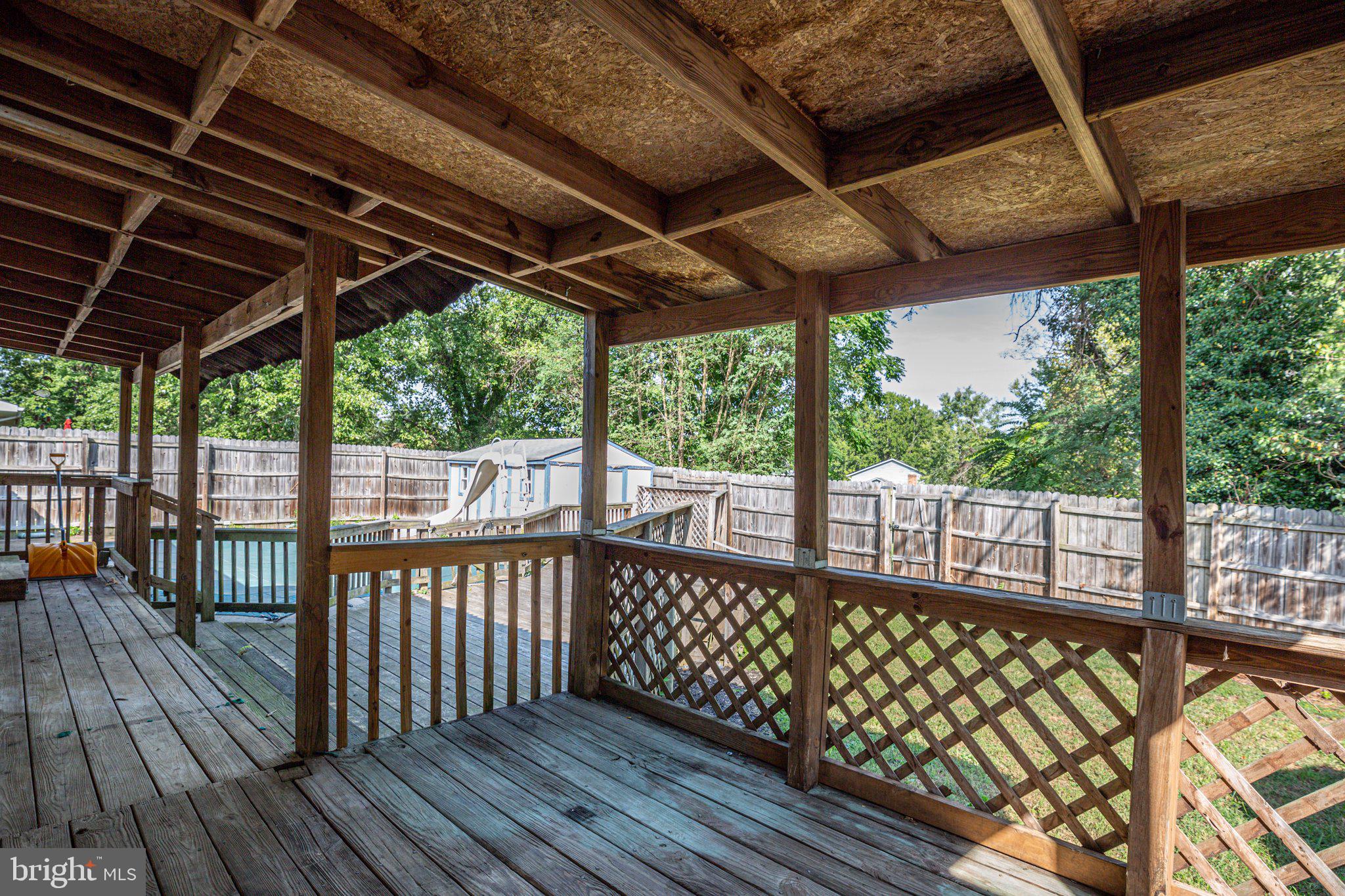 500 Ferry Road Fredericksburg, VA 22405 - Photo 28 of 44 back yard deck