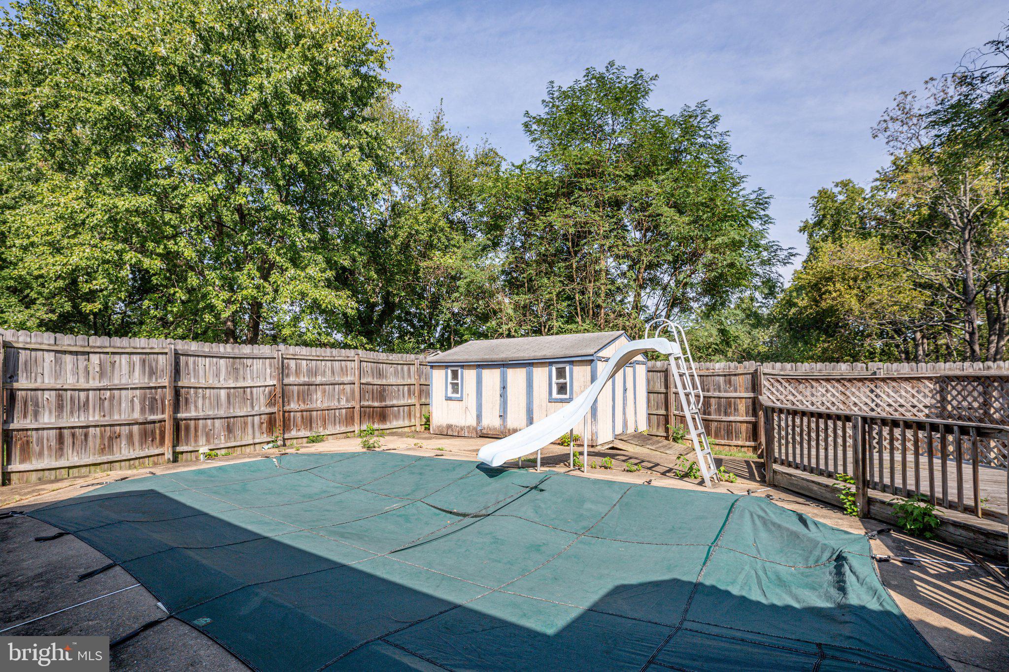 500 Ferry Road Fredericksburg, VA 22405 - Photo 38 of 44 pool