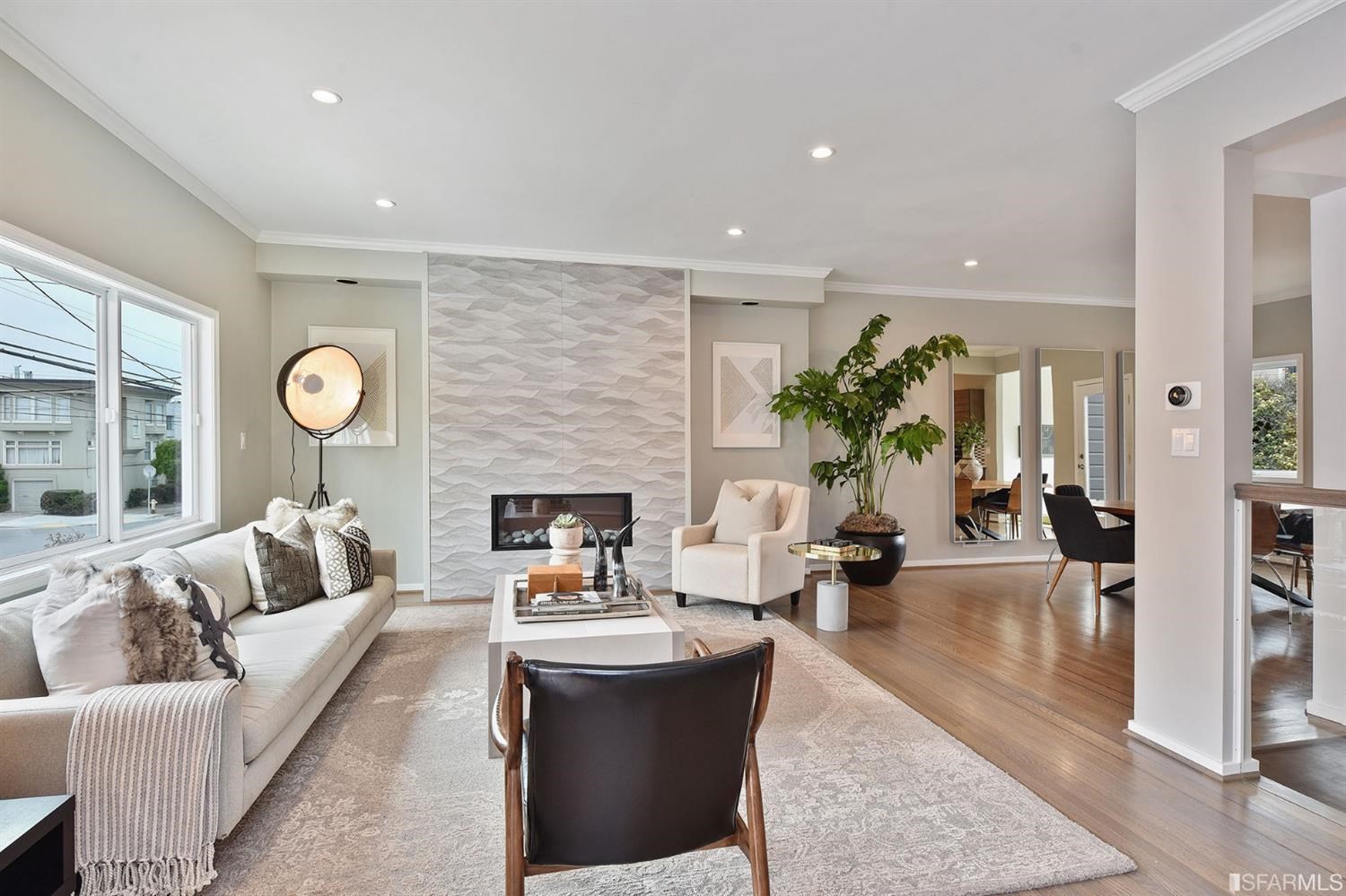 2032 Cabrillo Street San Francisco, CA 94121 - Photo 3 of 26