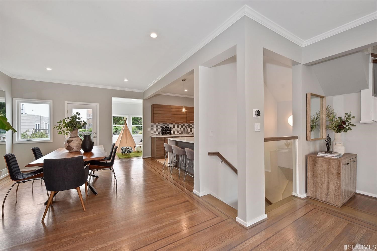 2032 Cabrillo Street San Francisco, CA 94121 - Photo 4 of 26