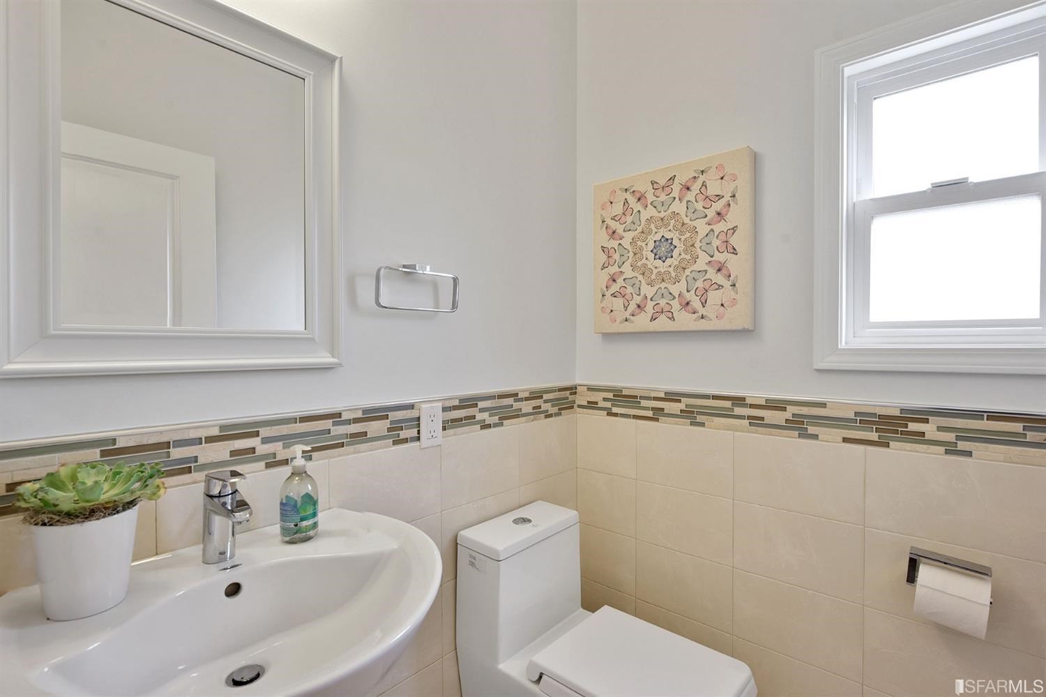 2032 Cabrillo Street San Francisco, CA 94121 - Photo 10 of 26