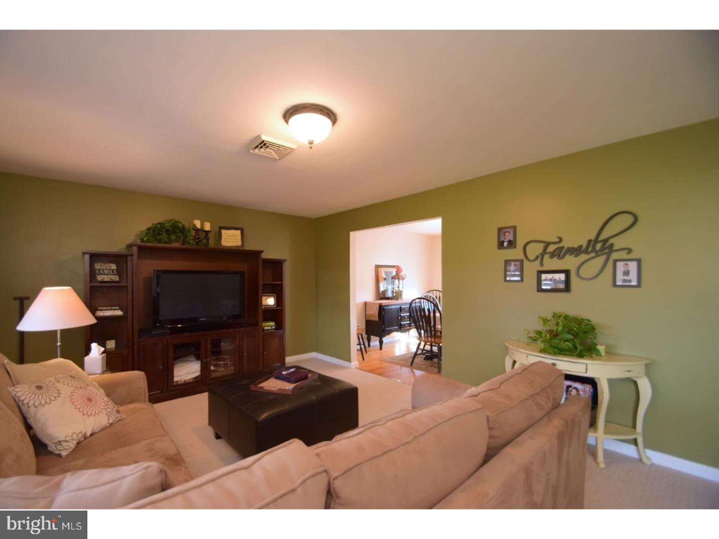 529 Blue School Road Perkasie, PA 18944 - Photo 12 of 25 Living Room