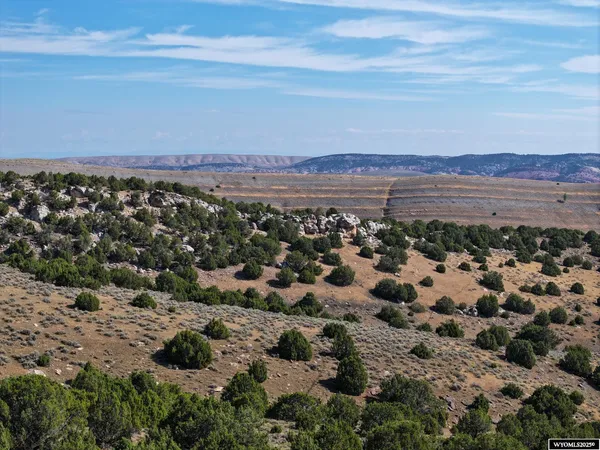 $1,450,000 | Cedar Lookout (352.92 Acres), Lander, WY 82520