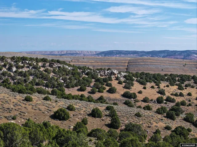 $1,450,000 | Cedar Lookout (352.92 Acres), Lander, WY 82520