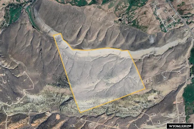 $1,450,000 | Cedar Lookout (352.92 Acres), Lander, WY 82520