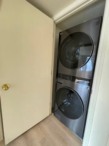 a close up view of washer and dryer
