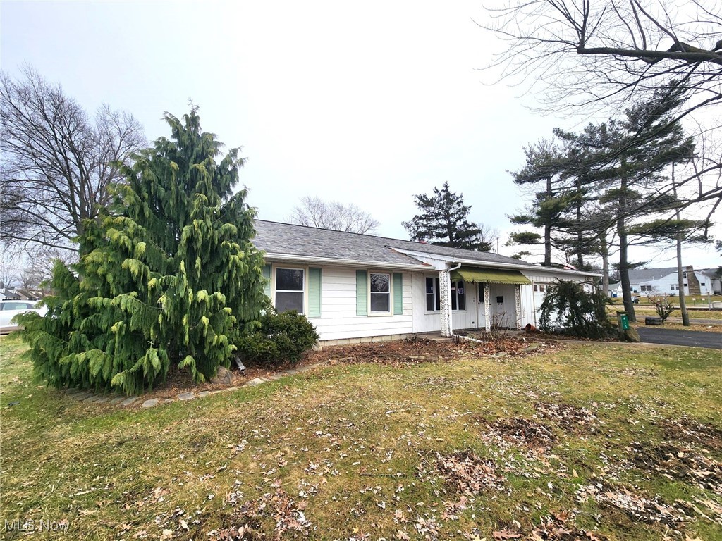 415 North Leavitt Road Amherst, OH 44001 - Photo 31 of 32 Gallery Image 31