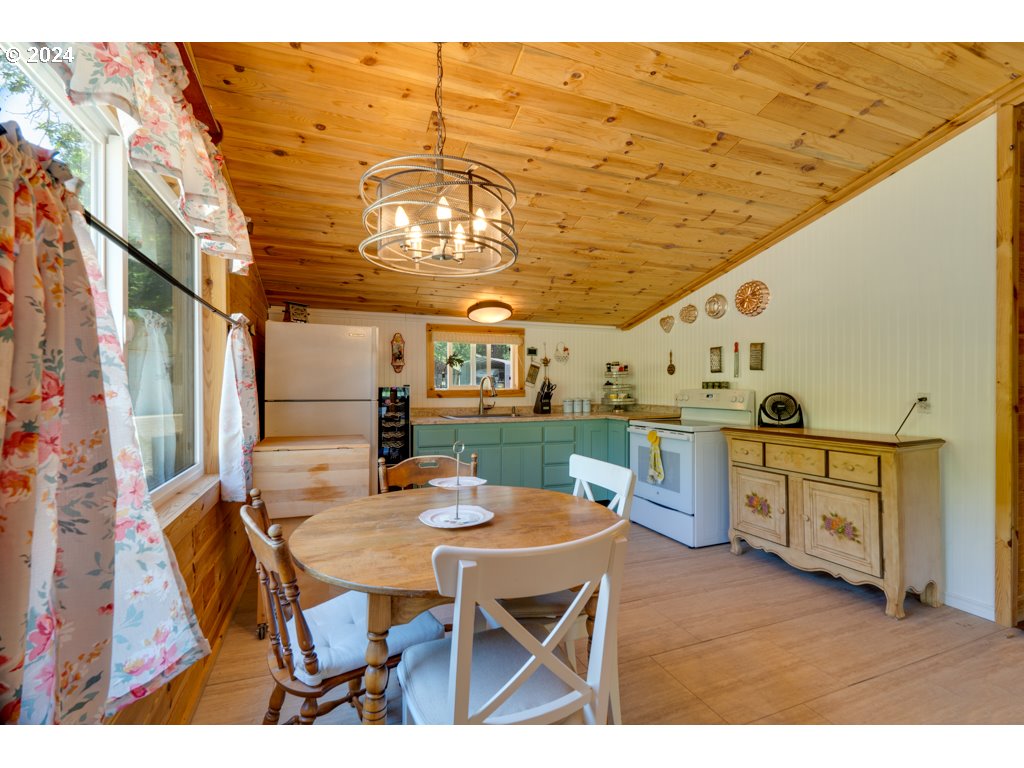 304 Toad Road Goldendale, WA 98620 - Photo 39 of 48