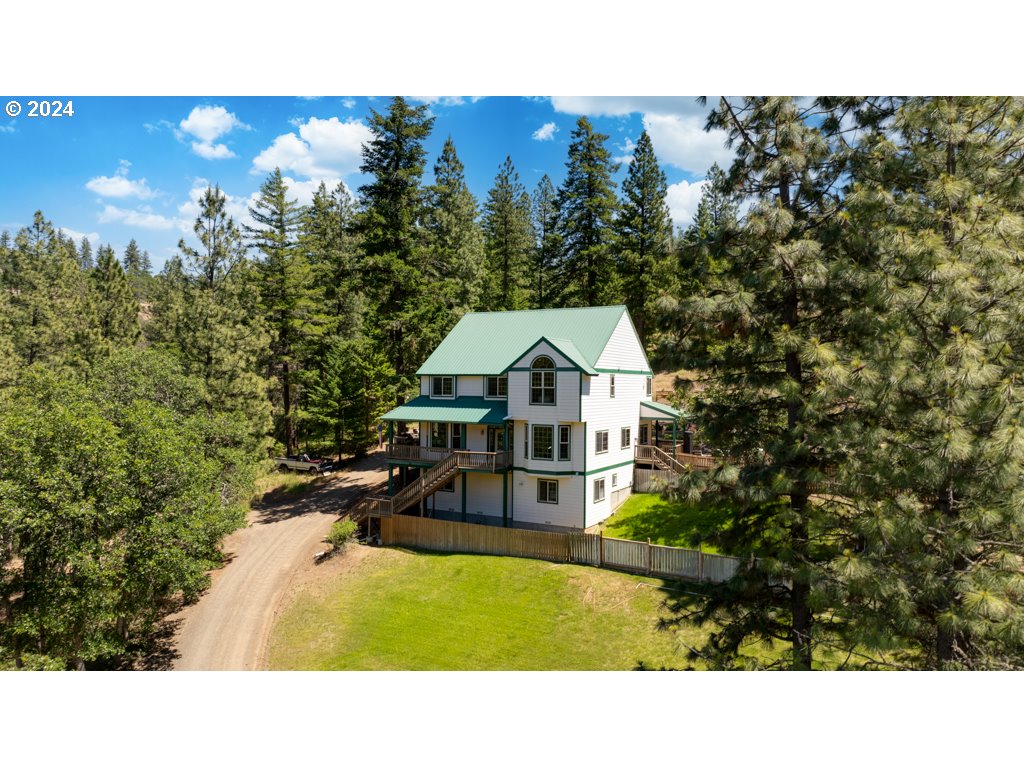 304 Toad Road Goldendale, WA 98620 - Photo 7 of 48