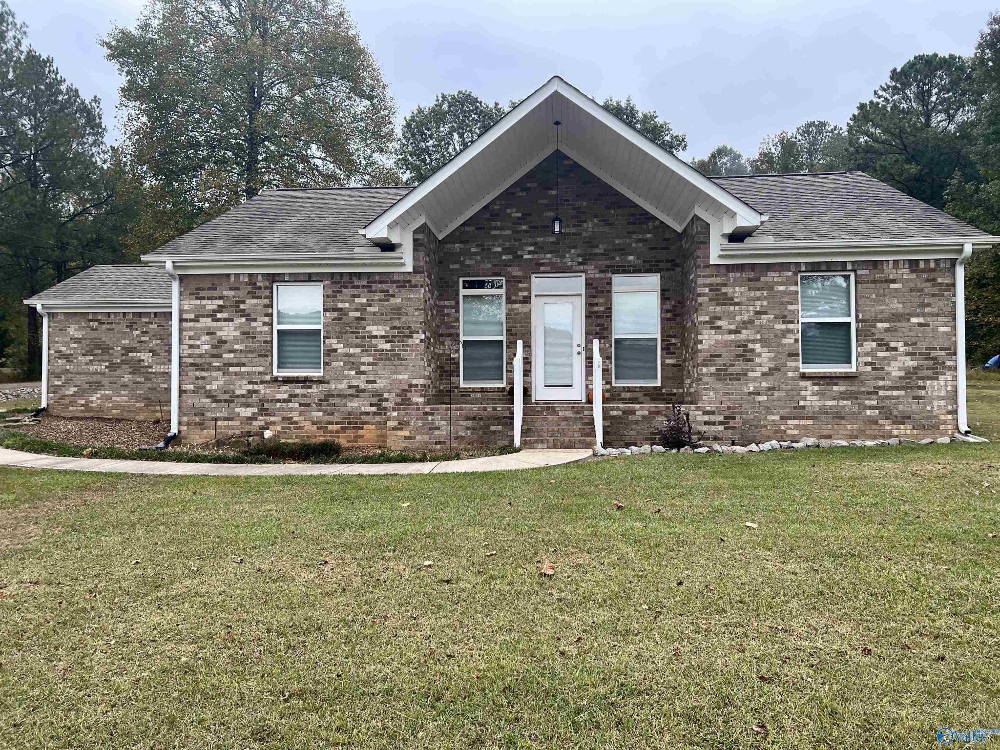 110 Trail Ridge Road Gurley, AL 35748 - Photo 2 of 27