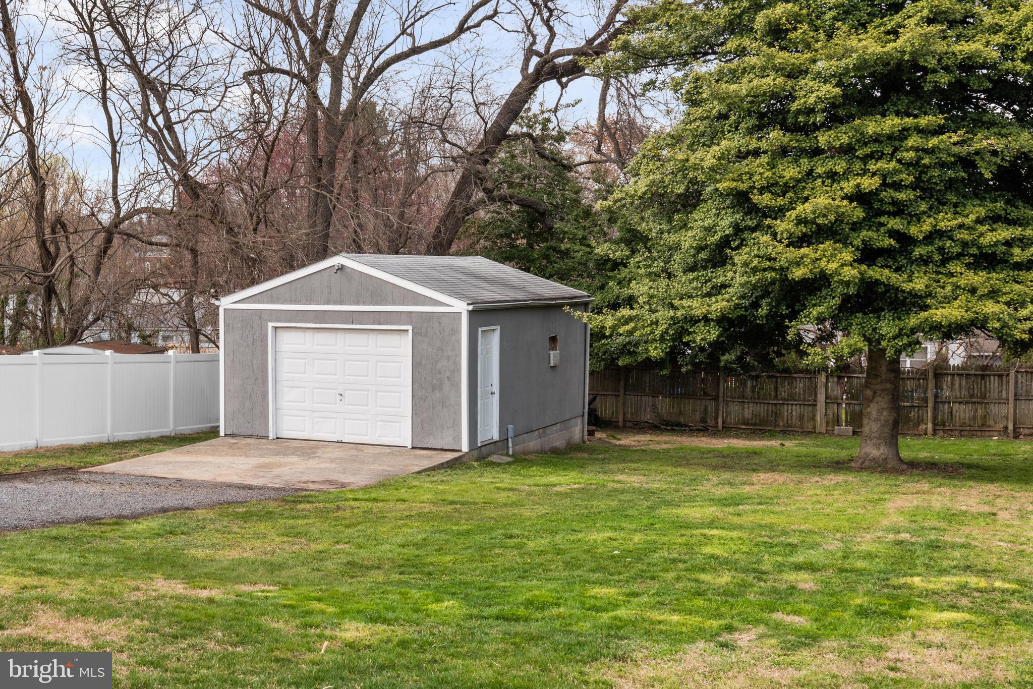 1851 Marshall Road Baltimore, MD 21222 - Photo 23 of 26