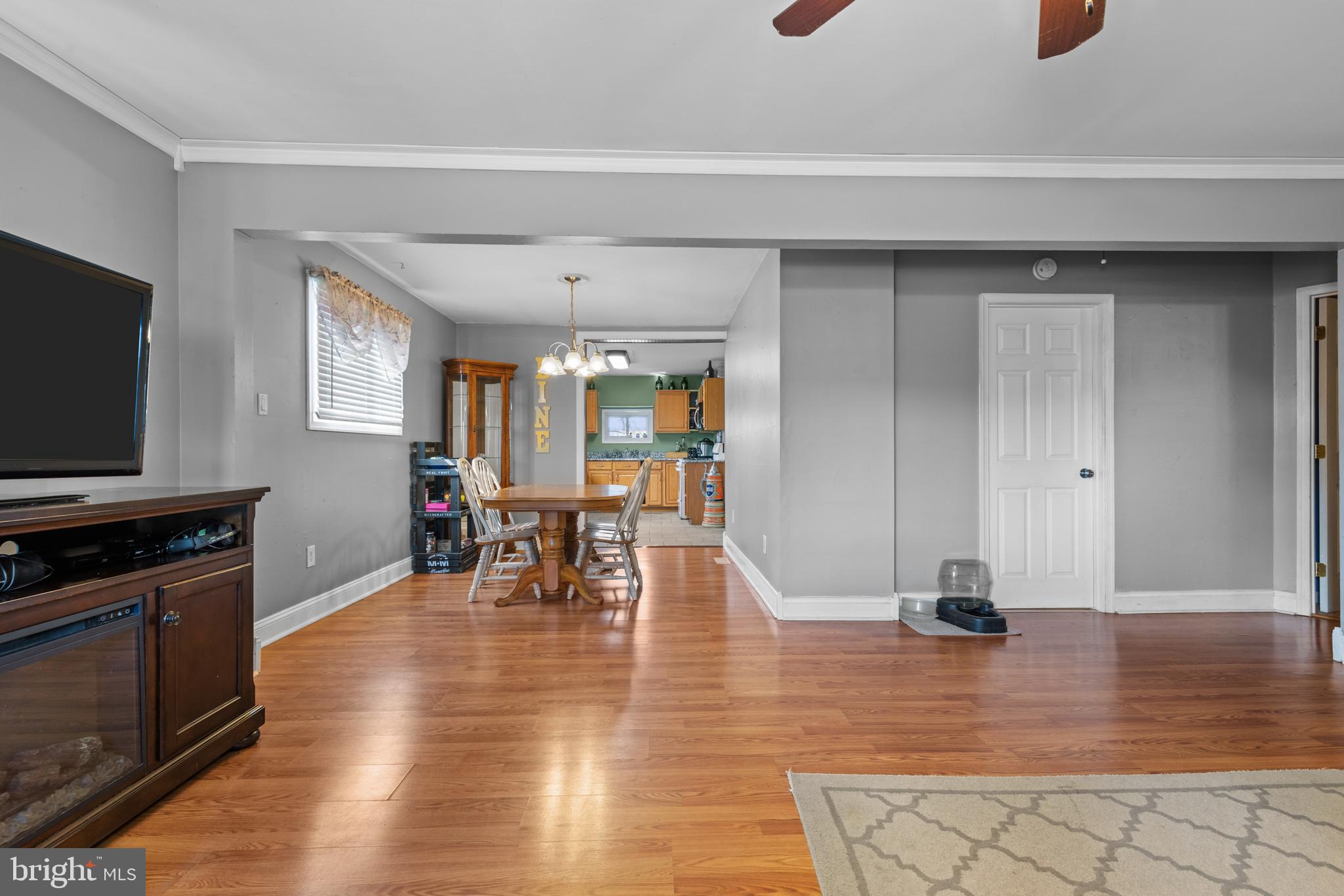 1851 Marshall Road Baltimore, MD 21222 - Photo 5 of 26