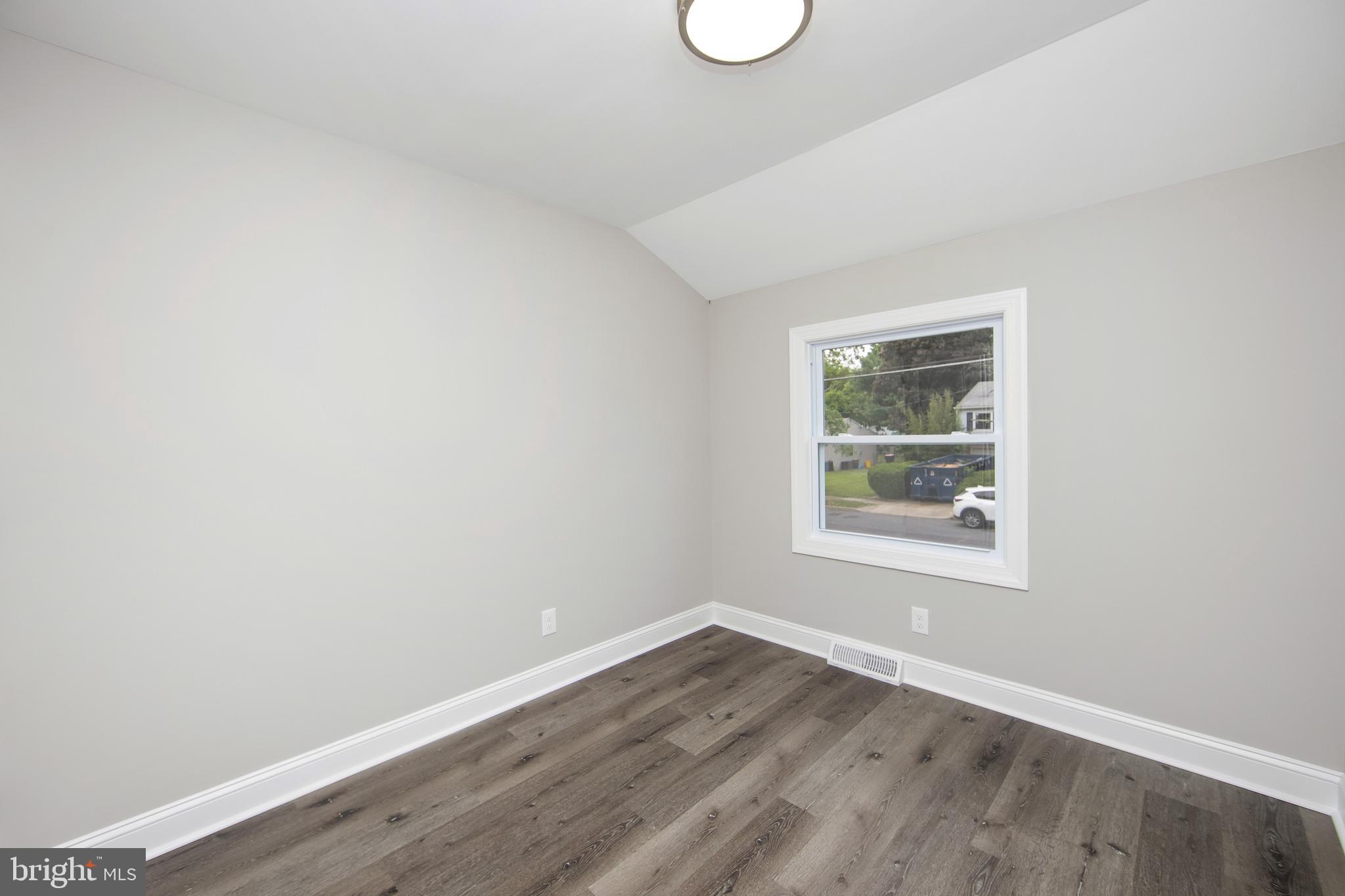 231 Hollyoke Road Somerdale, NJ 08083 - Photo 17 of 41