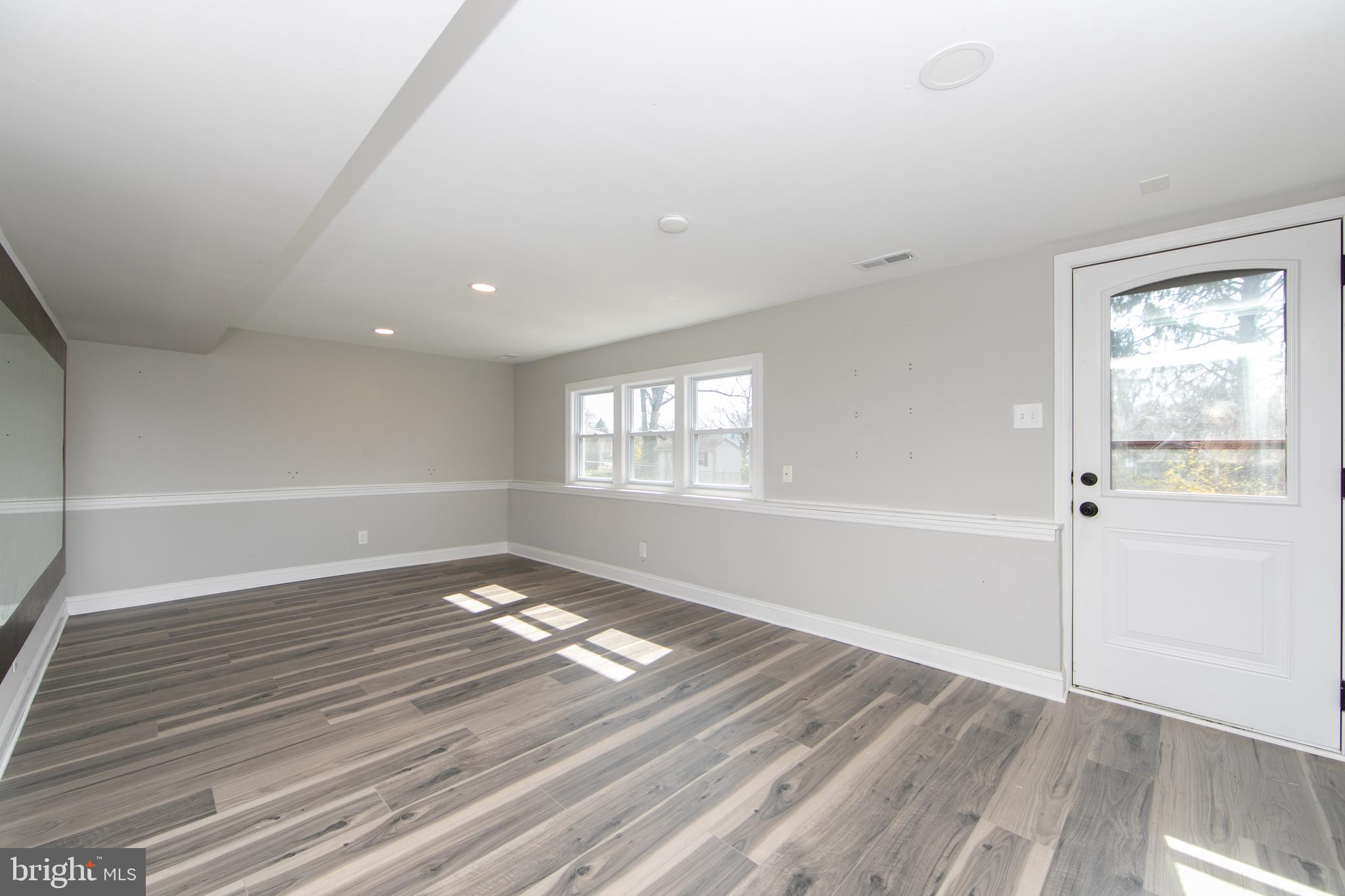 231 Hollyoke Road Somerdale, NJ 08083 - Photo 33 of 41