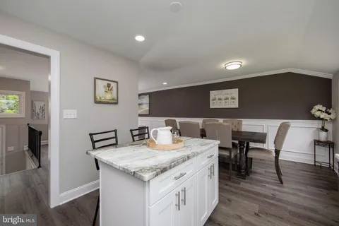 $375,000 | 231 Hollyoke Road, Somerdale, NJ 08083