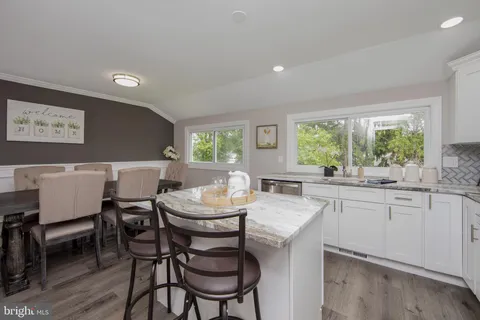 $375,000 | 231 Hollyoke Road, Somerdale, NJ 08083