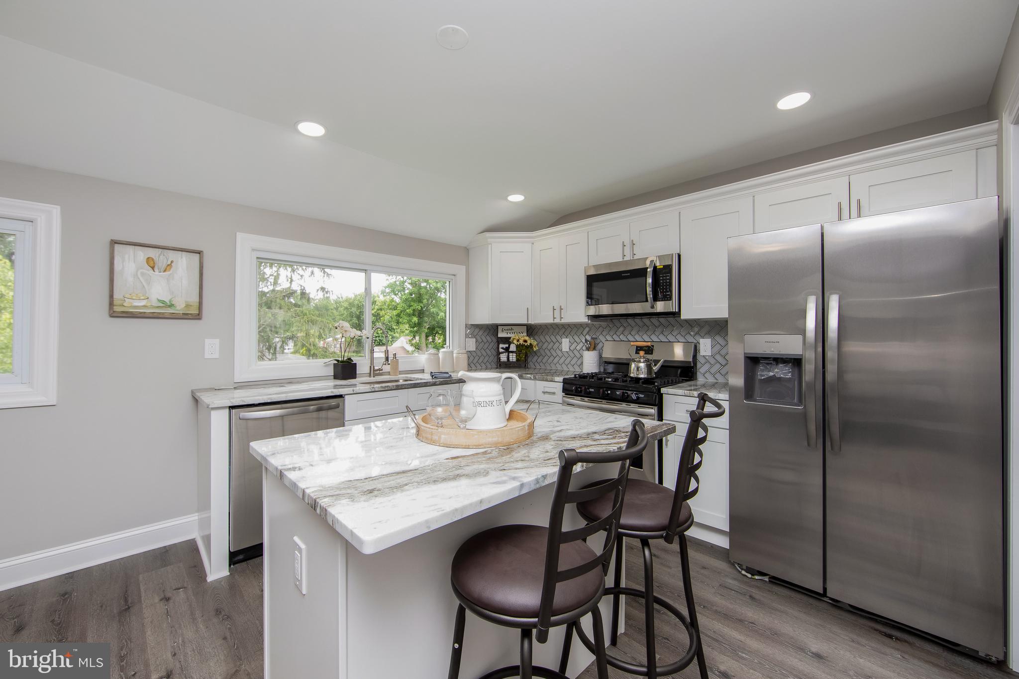 231 Hollyoke Road Somerdale, NJ 08083 - Photo 8 of 41