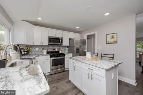 $375,000 | 231 Hollyoke Road, Somerdale, NJ 08083