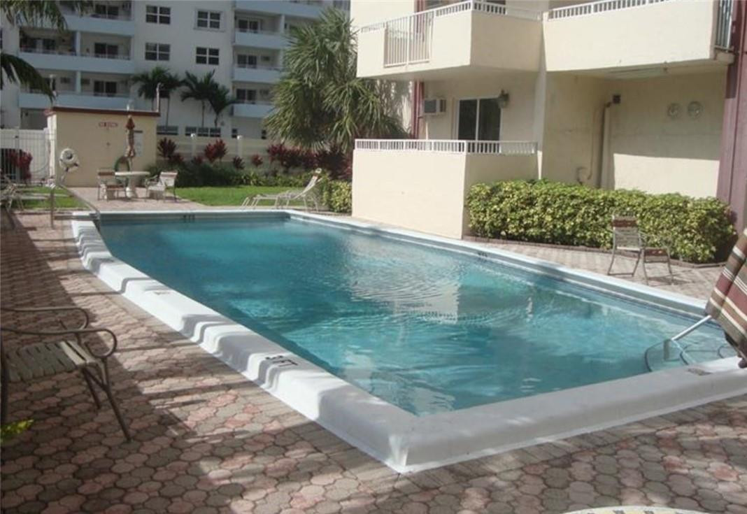 200 South Birch Road, Unit 203 Fort Lauderdale, FL 33316 - Photo 3 of 4 Photo 3