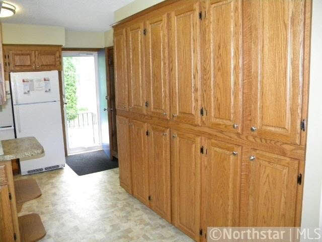4901 Drake Road Golden Valley, MN 55422 - Photo 5 of 18
