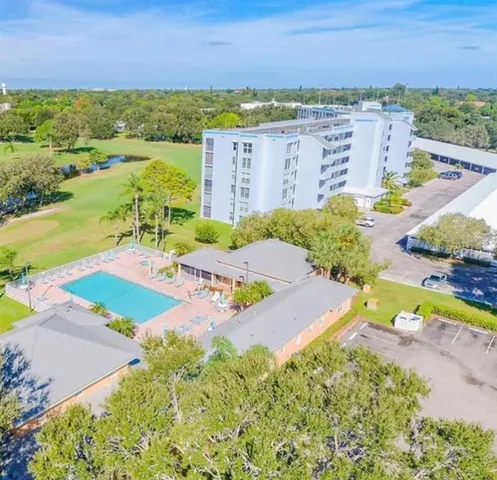 $3,000 | 3780 Pinebrook Circle, Unit 206, Bradenton, FL 34209