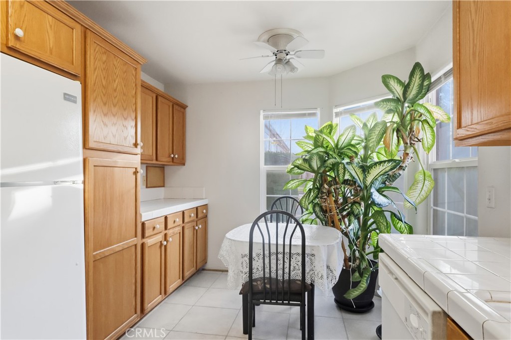 19020 Stoddard Way Apple Valley, CA 92308 - Photo 13 of 32