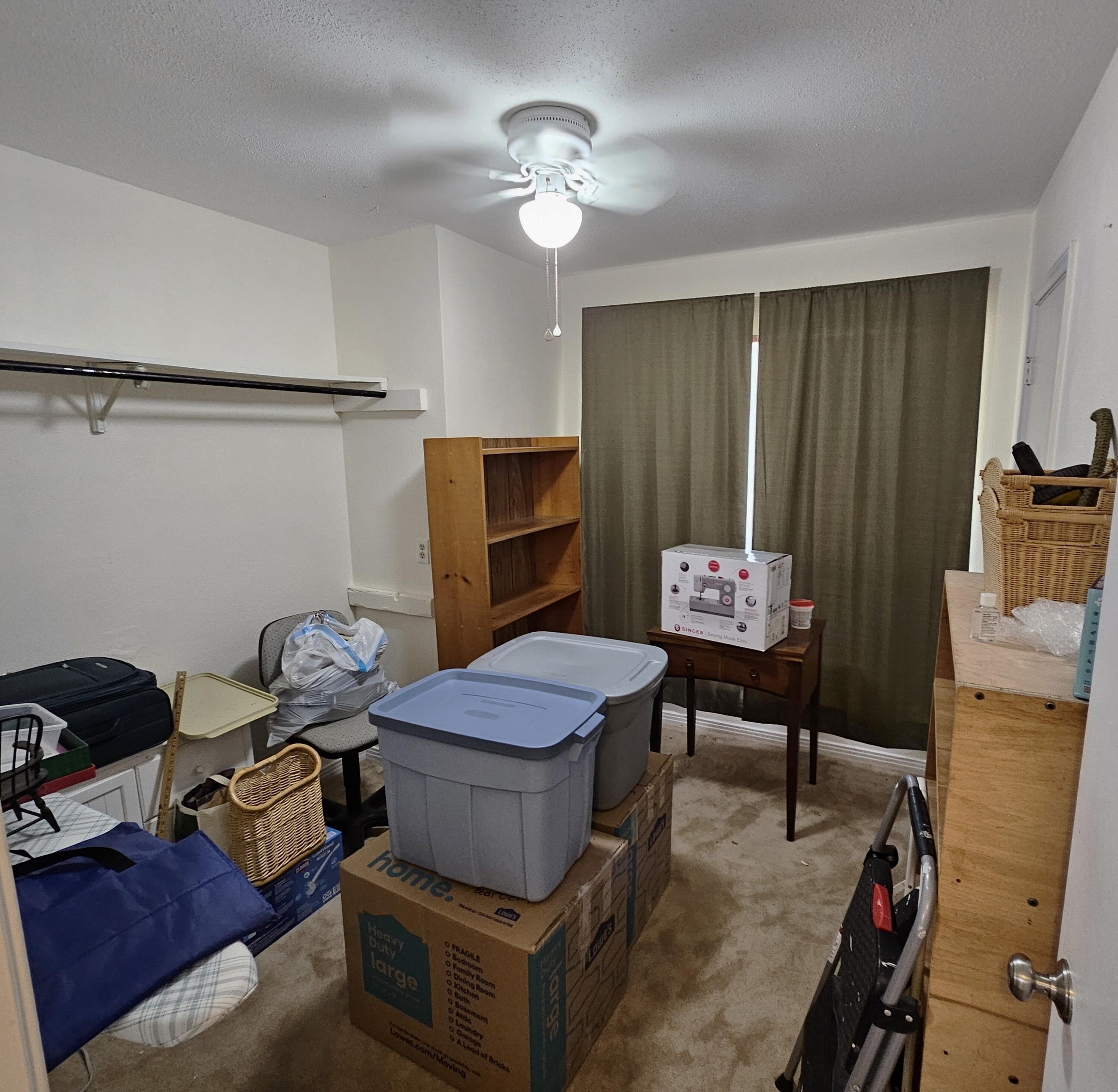 13 10th Street Shalimar, FL 32579 - Photo 16 of 17 a room with furniture and musical instruments