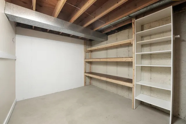 $259,000 | 7373 Pine Grove Drive, Jenison, MI 49428