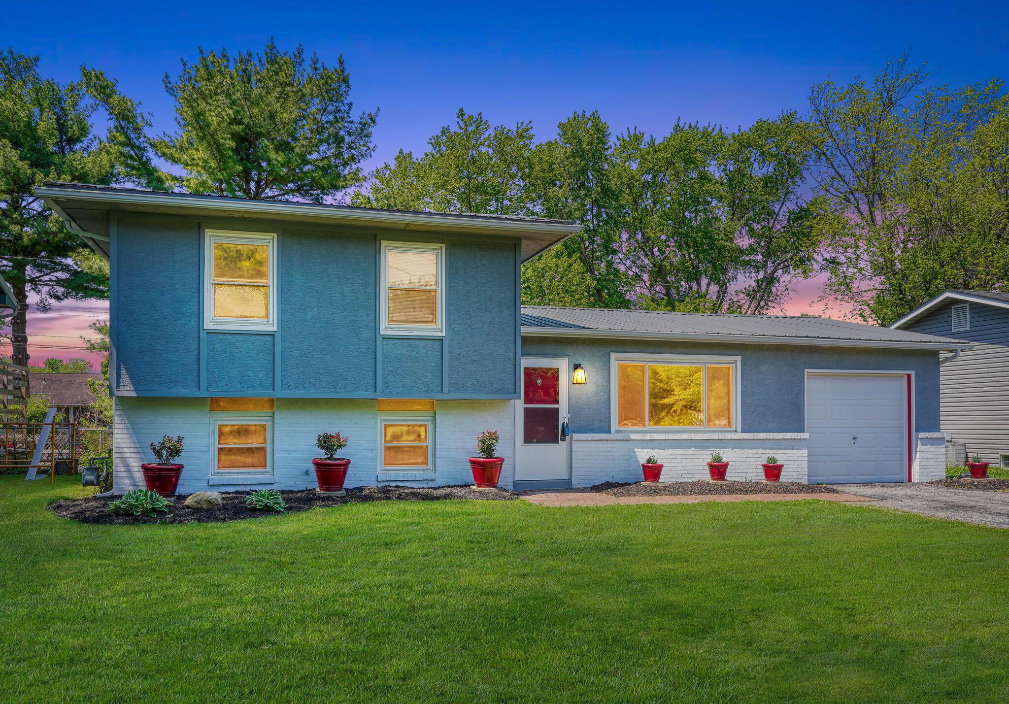 437 North Stygler Road Columbus, OH 43230 - Photo 1 of 47 437 Stygler Virtual Twilight