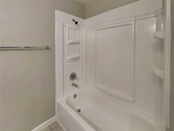 $1,969 | Undisclosed Address, Seffner, FL 33584