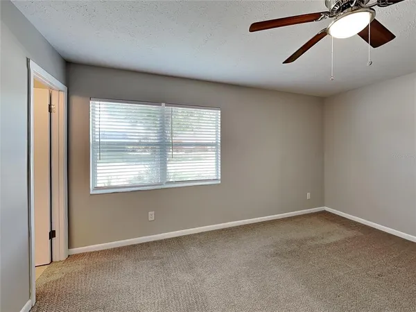 $1,969 | Undisclosed Address, Seffner, FL 33584