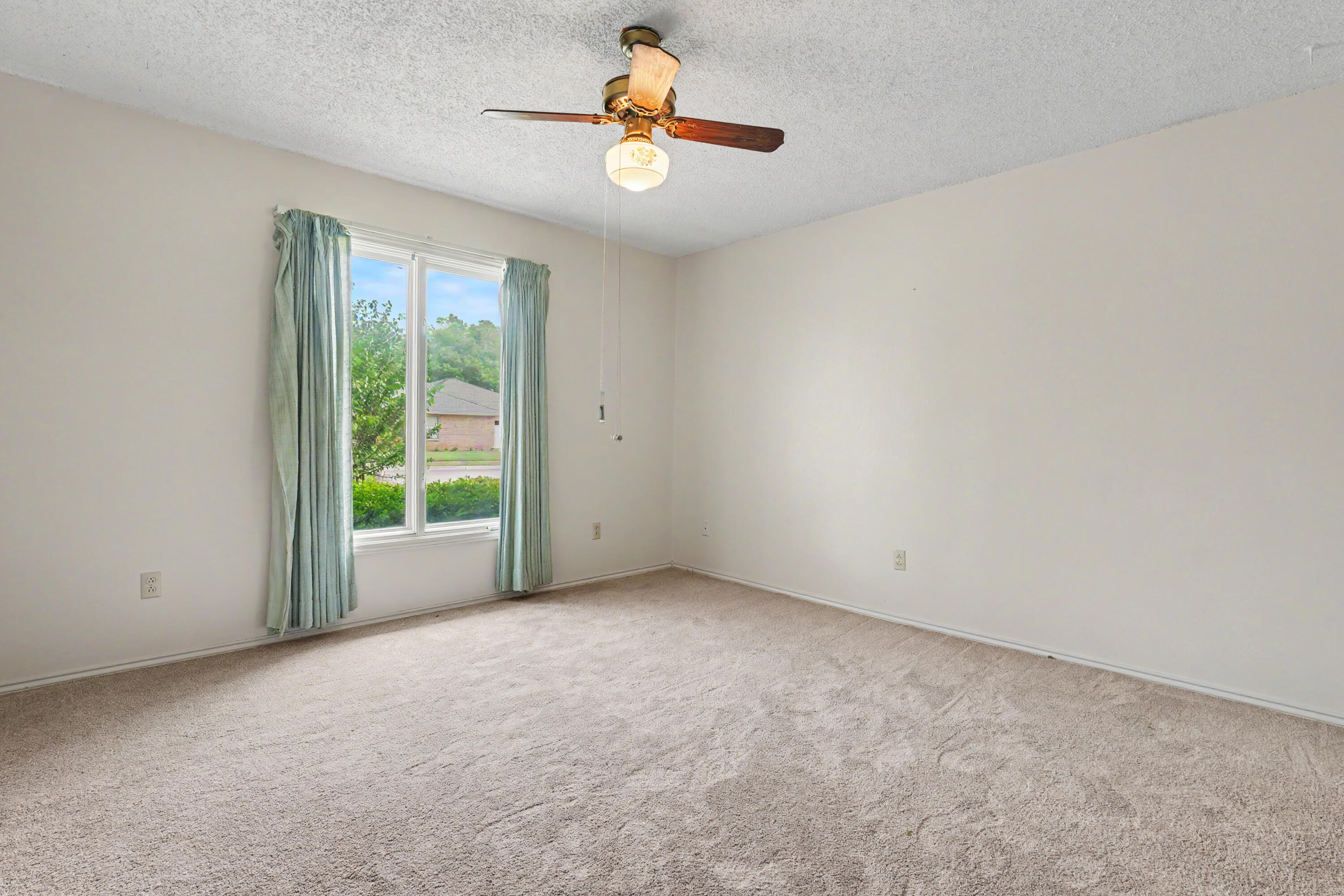 5213 86th Street Lubbock, TX 79424 - Photo 13 of 27 IMG_4088