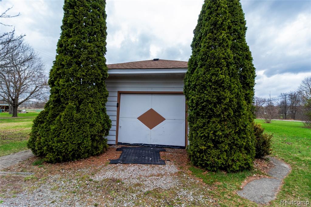 1334 Peppermill Road Lapeer, MI 48446 - Photo 21 of 38 Gallery Image 21