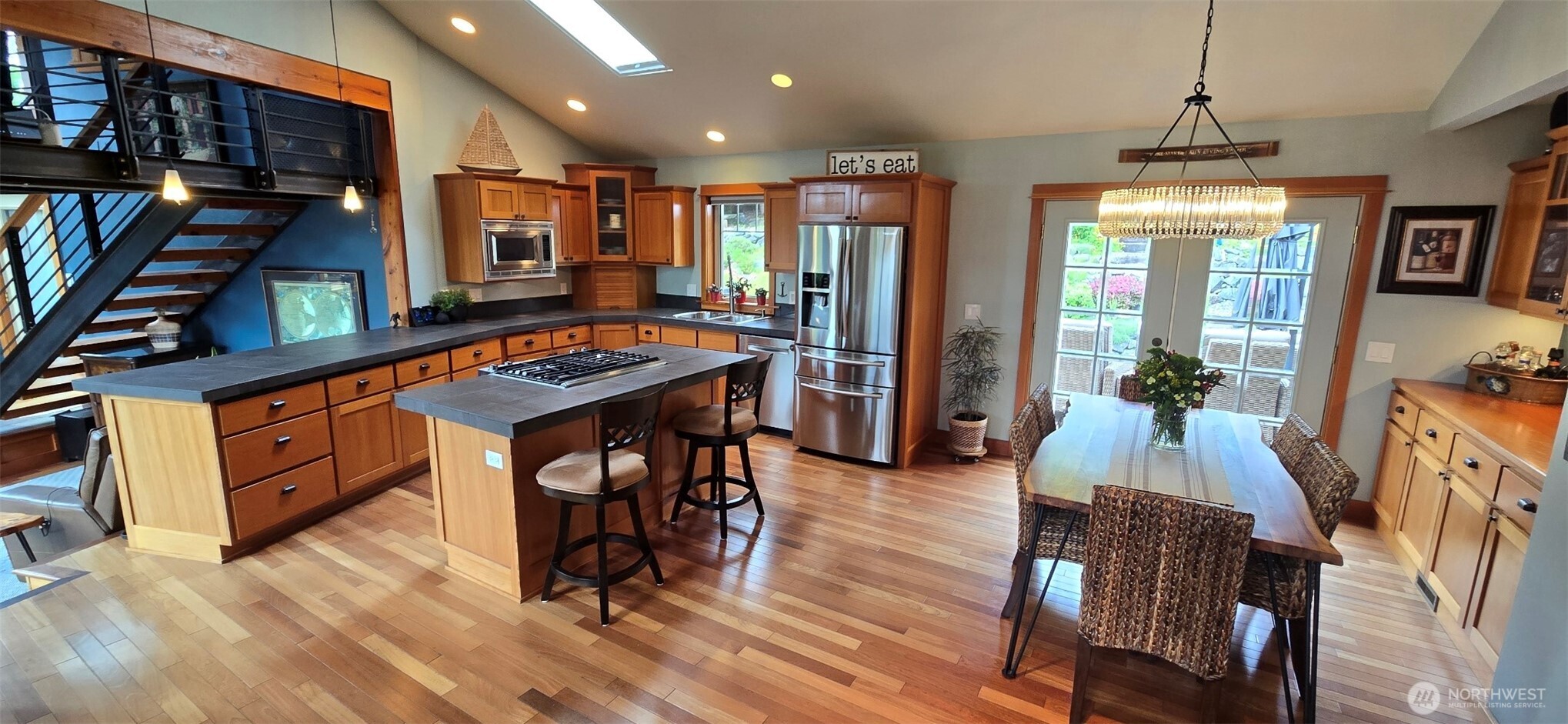 8145 Chehalis Road Blaine, WA 98230 - Photo 10 of 40