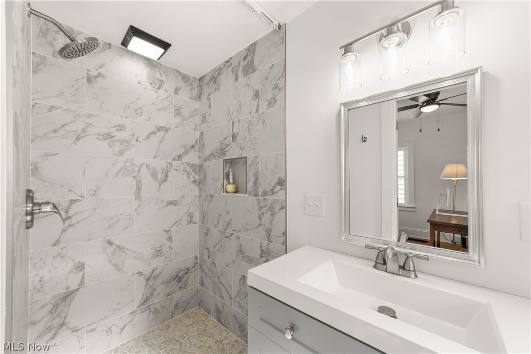 3494 Cedarbrook Road Cleveland, OH 44118 - Photo 9 of 37 Gallery Image 9