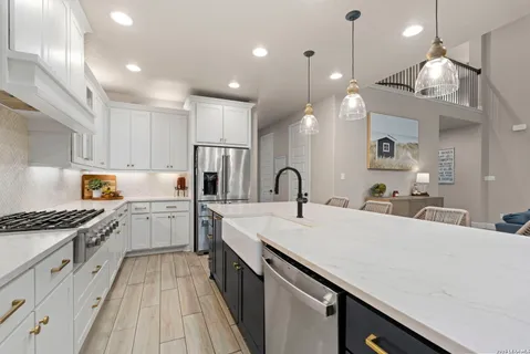 $899,000 | 28703 Inverness Pass, Boerne, TX 78006