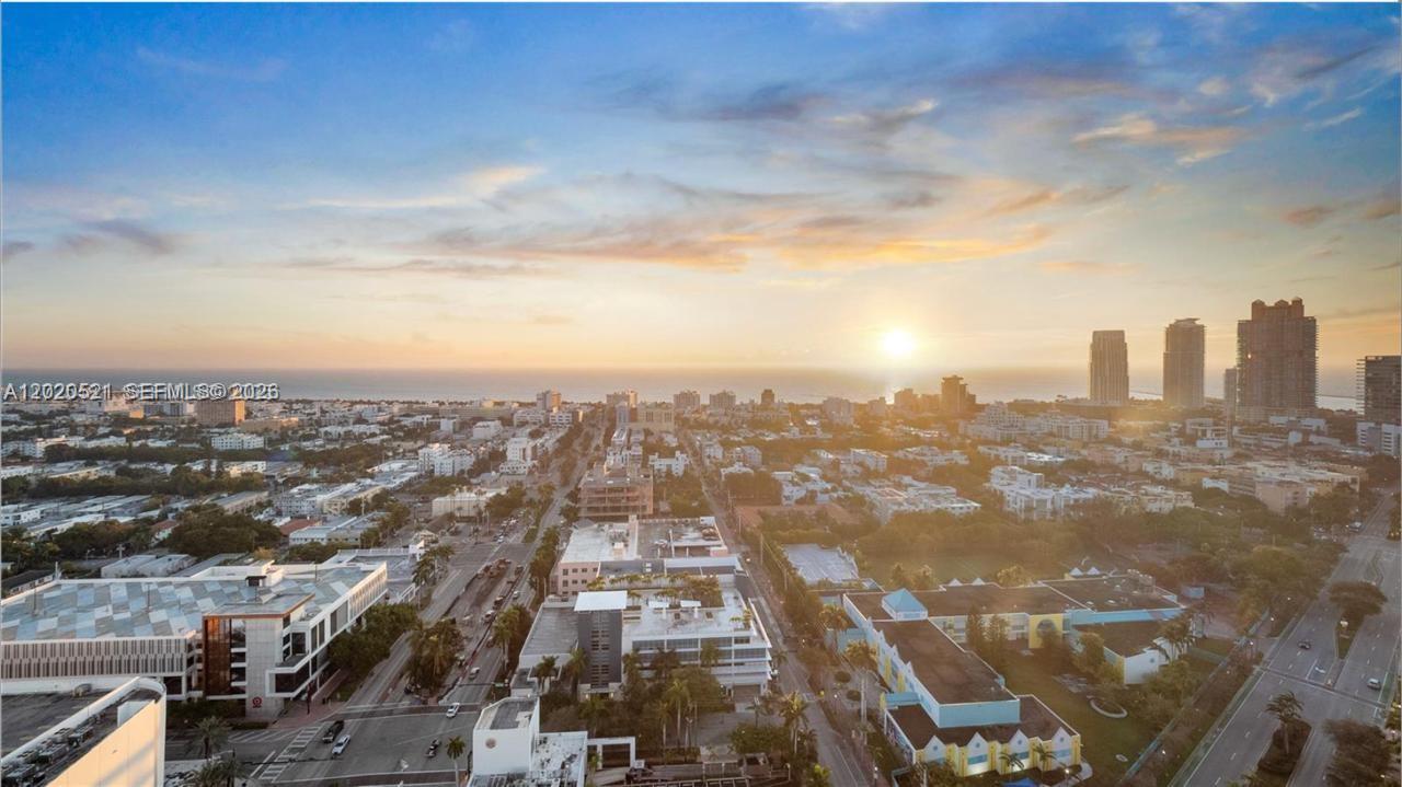 450 Alton Road, Unit 2810 Miami Beach, FL 33139 - Photo 24 of 38