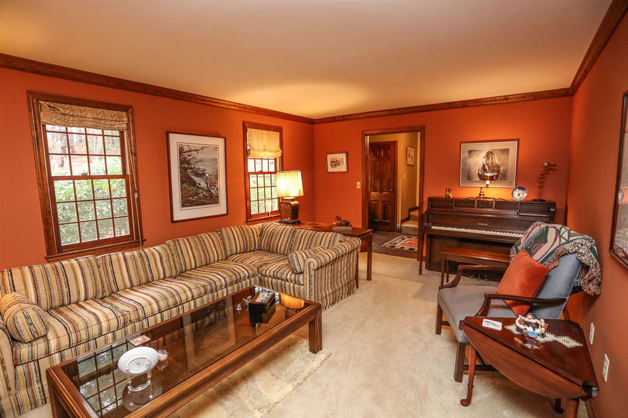 25 Spring Hill Road Mont Vernon, NH 03057 - Photo 14 of 40