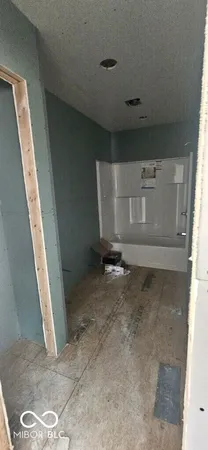 $209,900 | 2280 Buckingham Drive, North Vernon, IN 47265