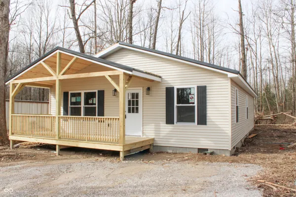 $209,900 | 2280 Buckingham Drive, North Vernon, IN 47265