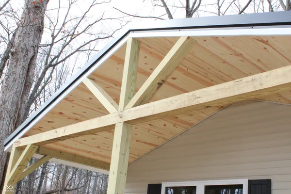 $209,900 | 2280 Buckingham Drive, North Vernon, IN 47265