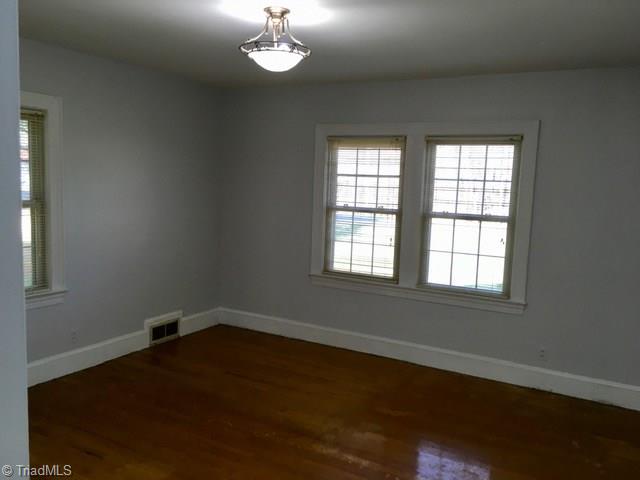 662 Pickett Road Lexington, NC 27295 - Photo 12 of 28 Gallery Image 12
