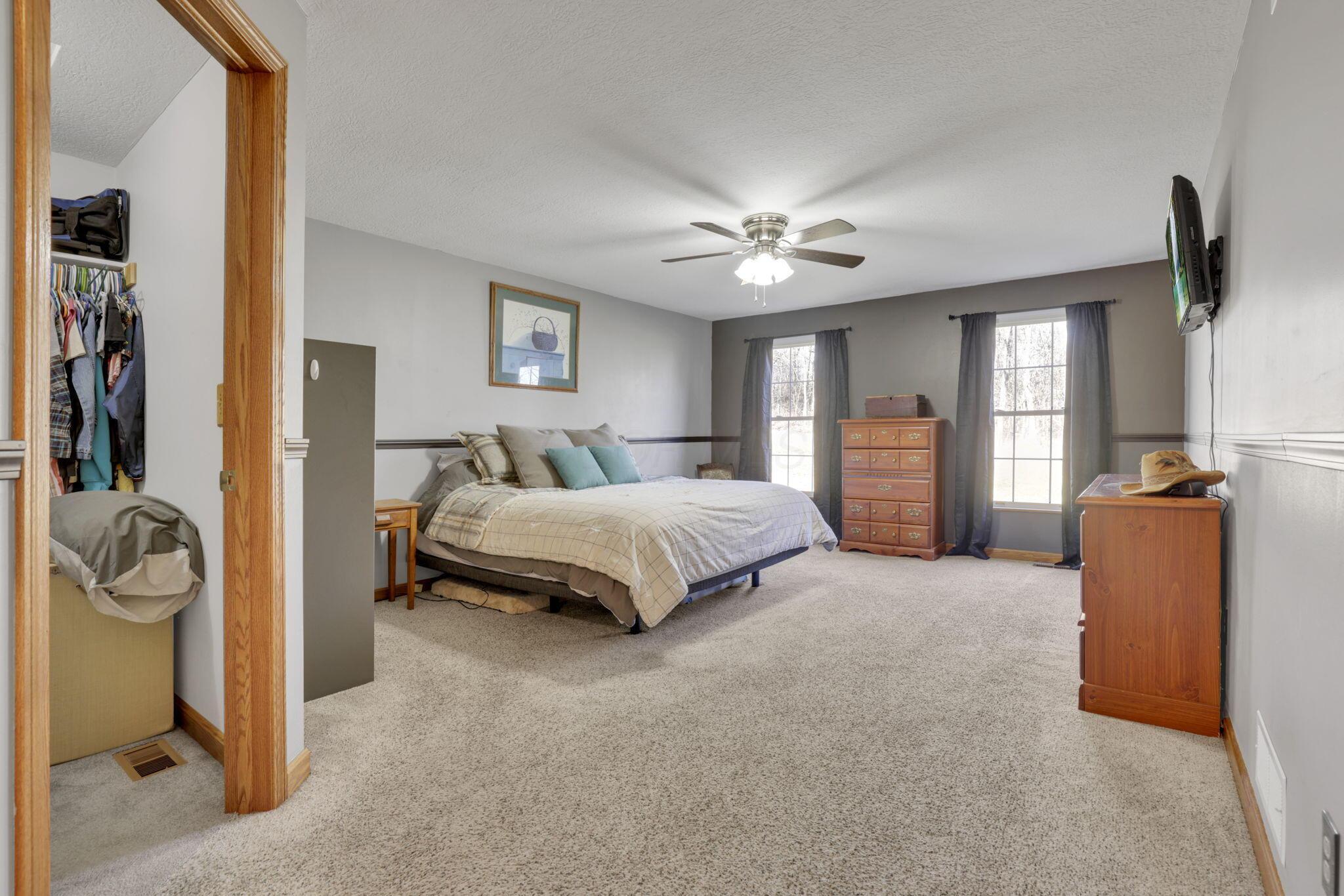 5521 Morgan Center Road Mount Vernon, OH 43050 - Photo 40 of 104 40-web-or-mls-GR7A4710