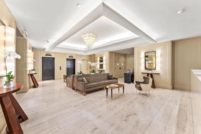 $850,000 | 55 Wall Street, Unit 548 | Financial District