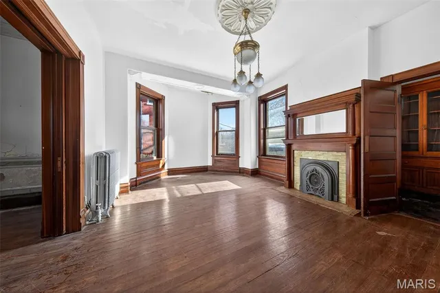 $239,900 | 2918 Geyer Avenue, St. Louis, MO 63104